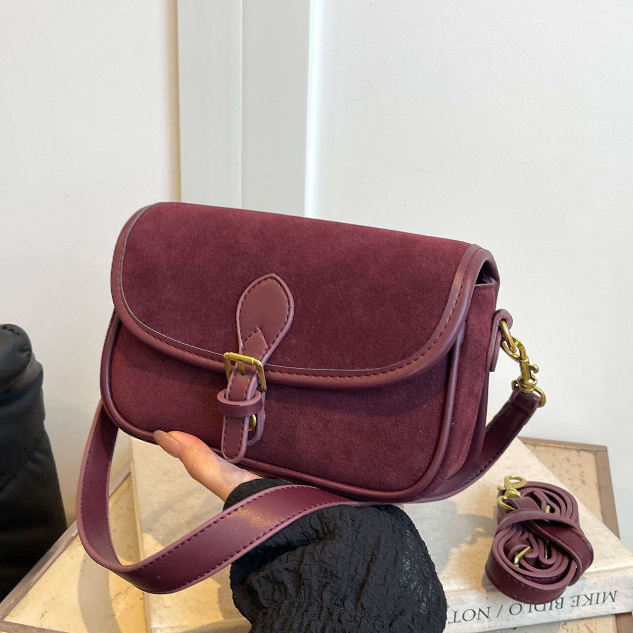 The Heritage Crossbody Bag