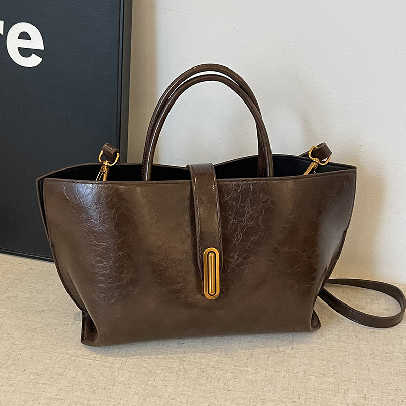 Elegant Everyday Tote