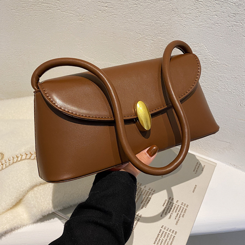 The Elise Oval Clasp Shoulder Bag