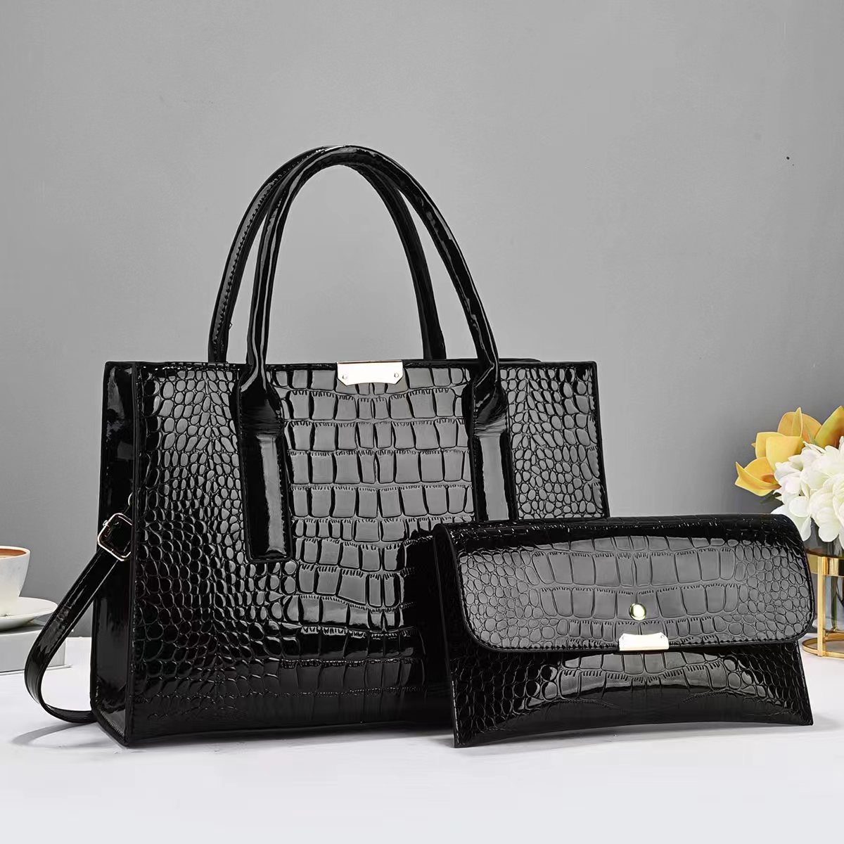 The Valeria Tote Set