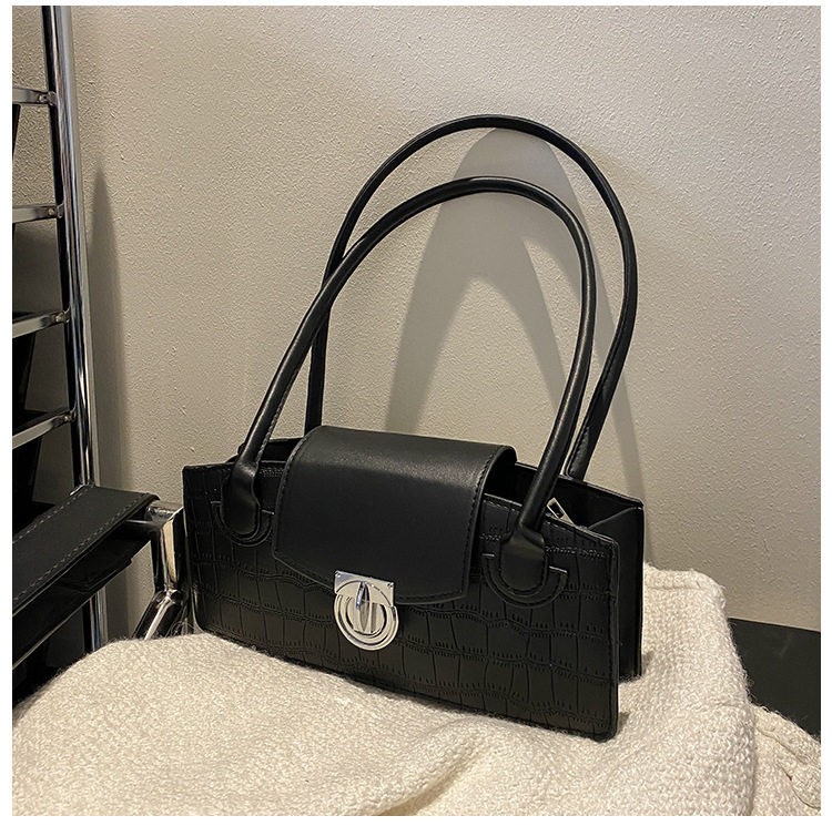 The Retro Lock Shoulder Bag