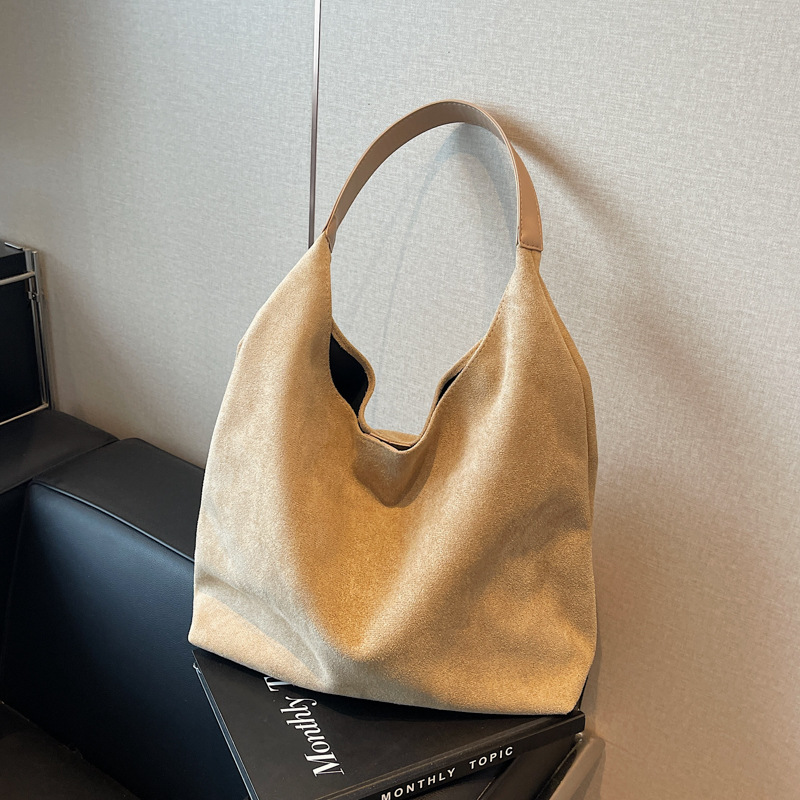 Autumn And Winter Suede Commuter Shoulder Bag