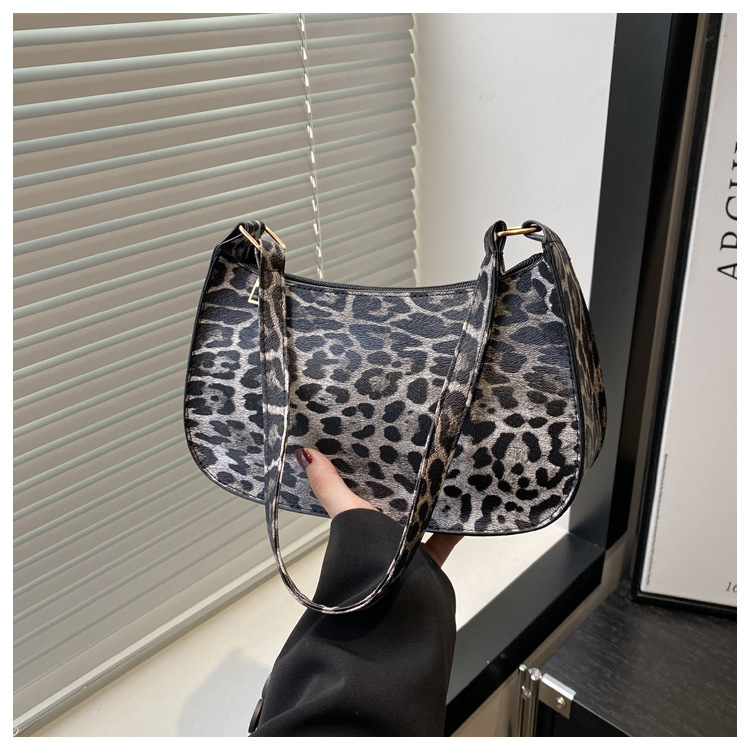 The Siena Leopard Shoulder Bag