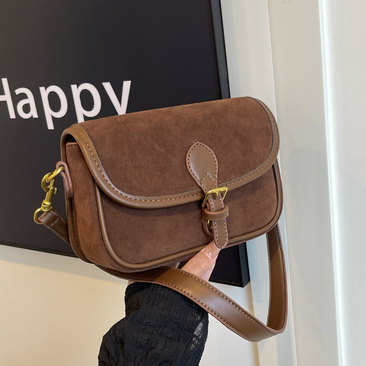 The Heritage Crossbody Bag